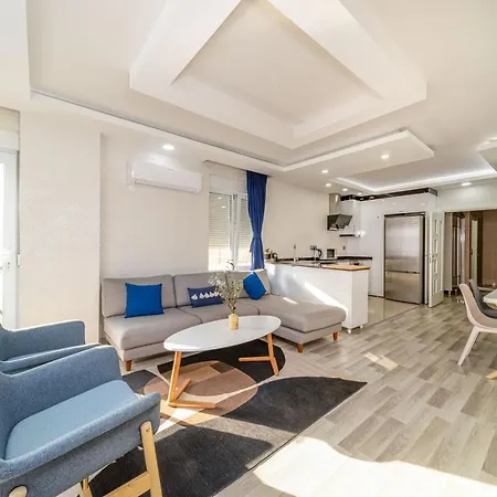 Comfortable With Balcony Near Beach In And Trendy Spots In * Antalya